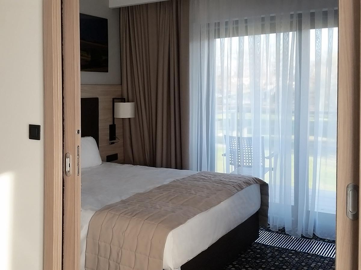 Bristol Aparthotel Бусько-Здруй Екстер'єр фото
